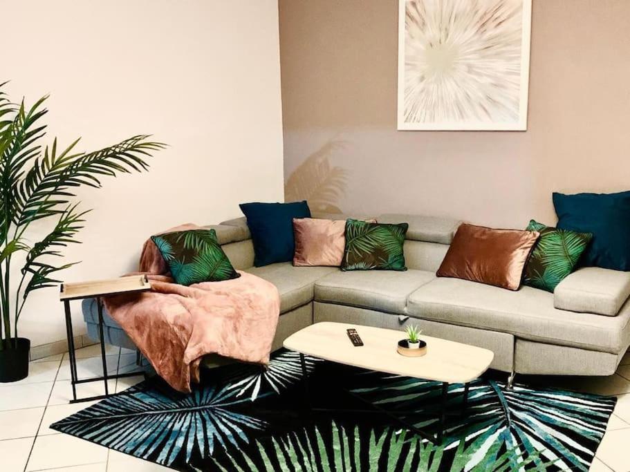 Tour De L'Europe, En Plein Centre Avec Parking. Apartman Mulhouse Kültér fotó