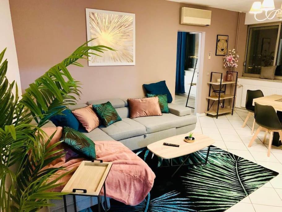 Tour De L'Europe, En Plein Centre Avec Parking. Apartman Mulhouse Kültér fotó